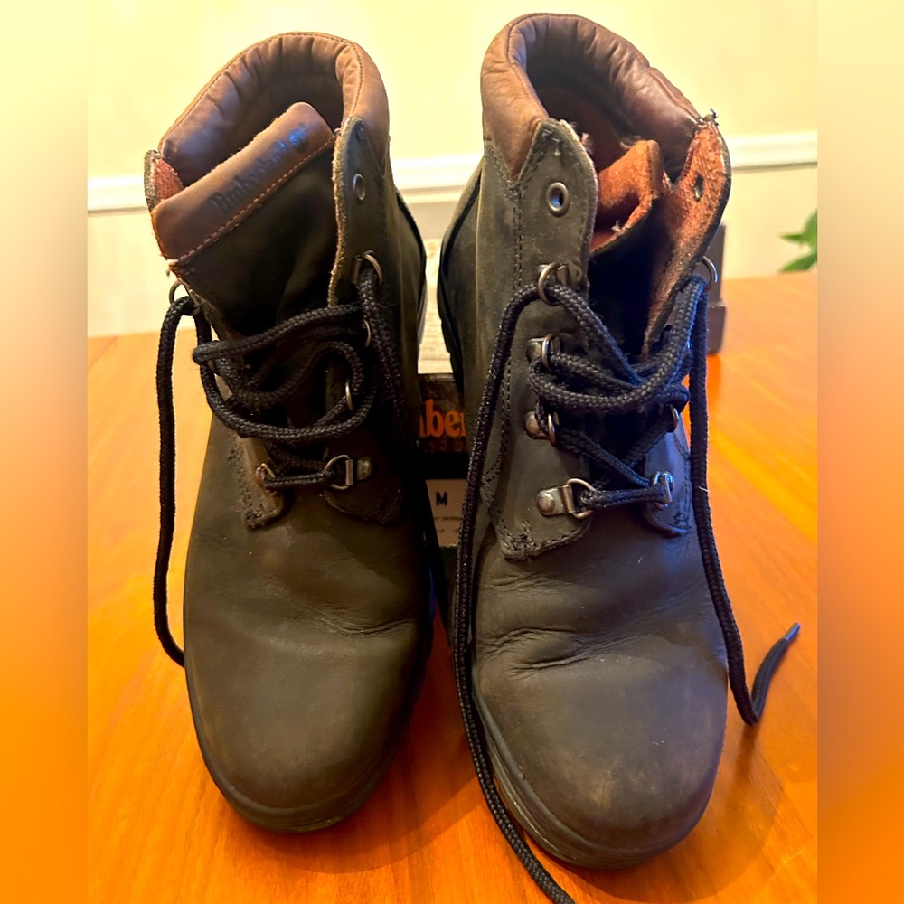 Timberland Classic Oxf. Men's Dark Brown Leather Boots - Pre-Loved Size 9.5M